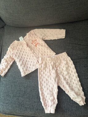 F19 Le Top Baby Pink Textured Dot Pajama Set